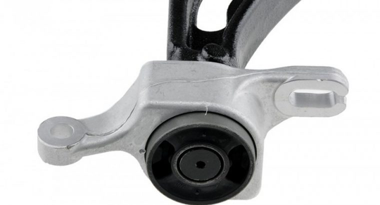 Jeep Grand Cherokee Wk2 left lower front control arm