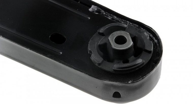 Jeep Cherokee Liberty KJ diff arm / v-arm for sale