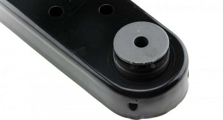 Jeep Cherokee Liberty KJ diff arm / v-arm for sale