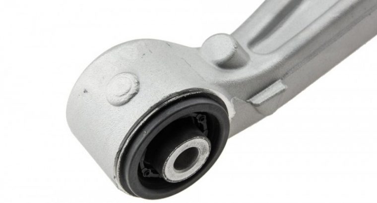 Jeep Grand Cherokee Wk2 SRT right lower rear control arm for sale