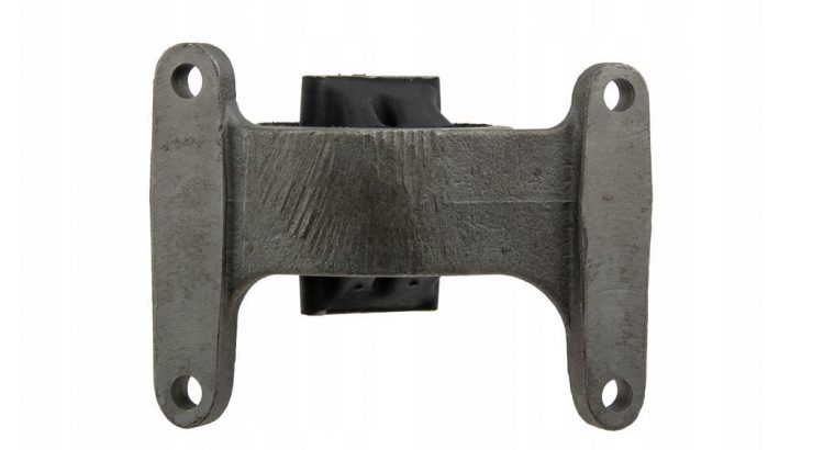 Jeep Grand Cherokee WJ engine mounting for sale