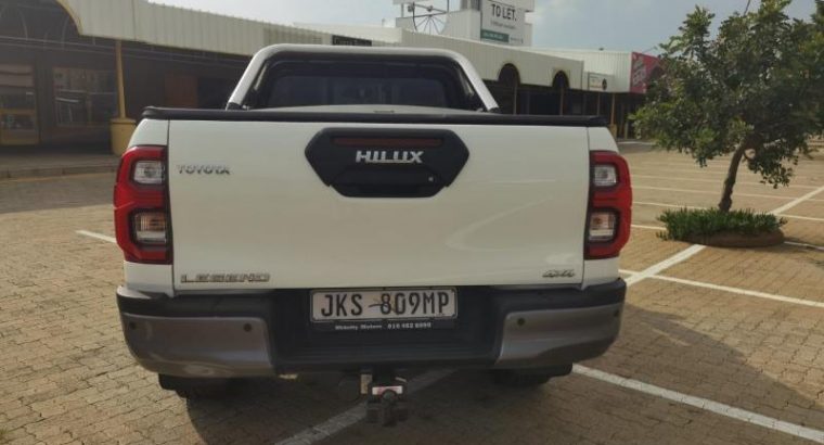 TOYOTA HILUX 2.8GD6 DOUBLE CAB 4X4