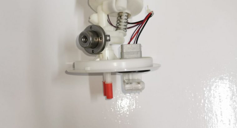 Chrysler Voyager 3.3 3-pin fuel pump for sale