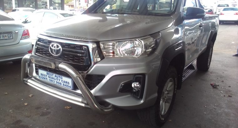 2016 Toyota Hilux 2.8 Engine Capacity with Manuel Transmission G
