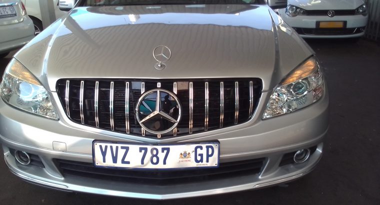 2010 Mercedes Benz C-200 Engine Capacity Compressor with Automati