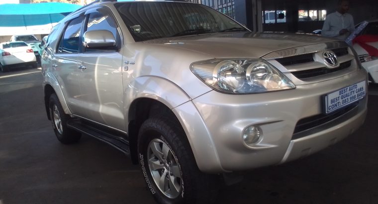 2007 Toyota Fortune 4.0 Engine Capacity V6 4X2 with Manuel Trans