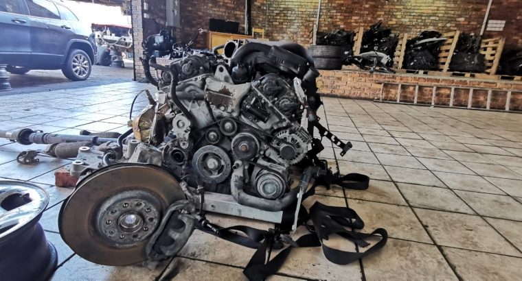 Jeep Cherokee 3.2 KL petrol engine for sale