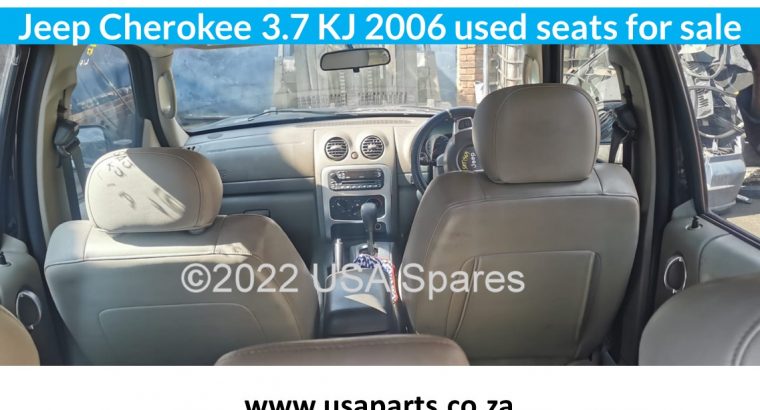 2006 Jeep Cherokee 3.7 KJ used car seats for sale