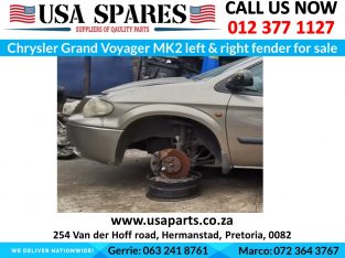 Chrysler Voyager used left & right fender