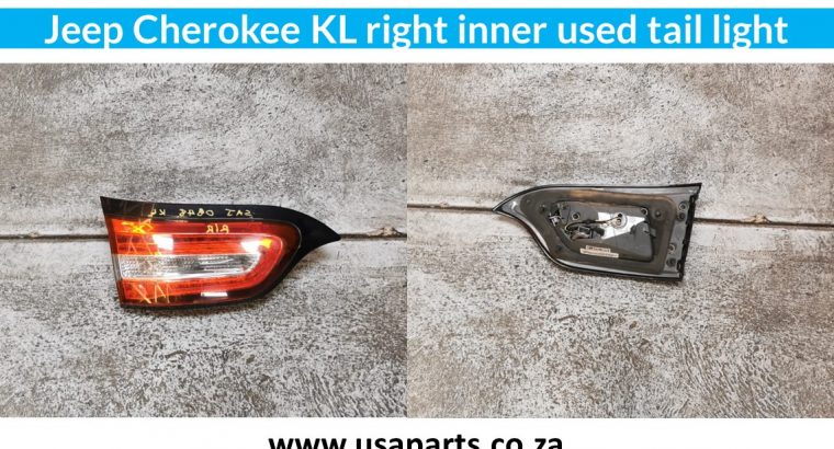 Jeep Cherokee KL inner left & right used tail light