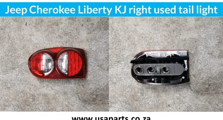 Jeep Cherokee Liberty KJ left & right used tail light