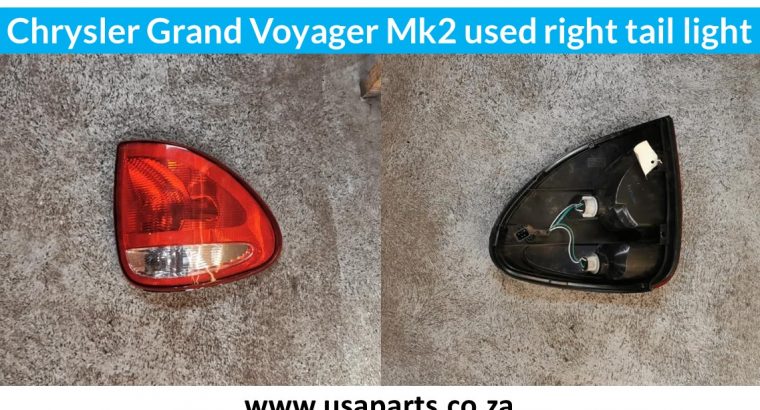 Chrysler Grand Voyager left & right used tail light
