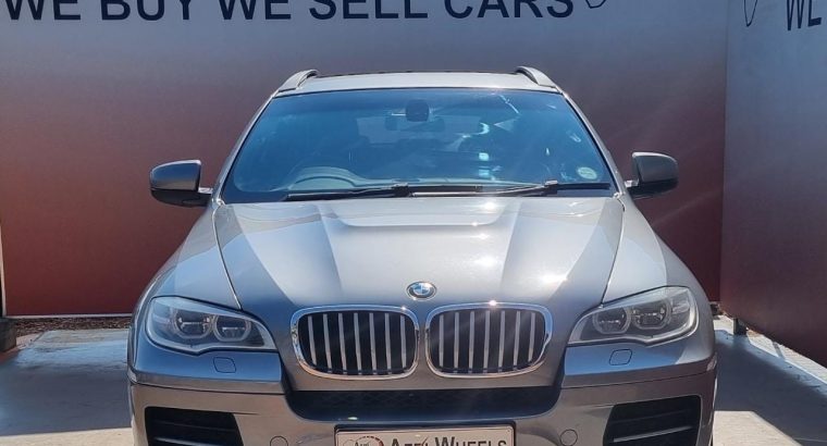 2012 bmw X6 M50D