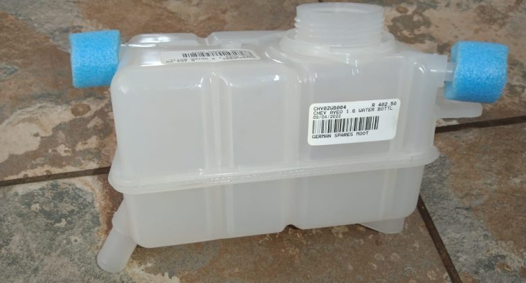 Chev Aveo new water bottle and spares for sale