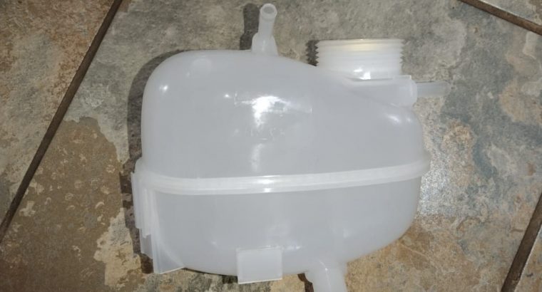 Opel Corsa C new water bottle and spares for sale