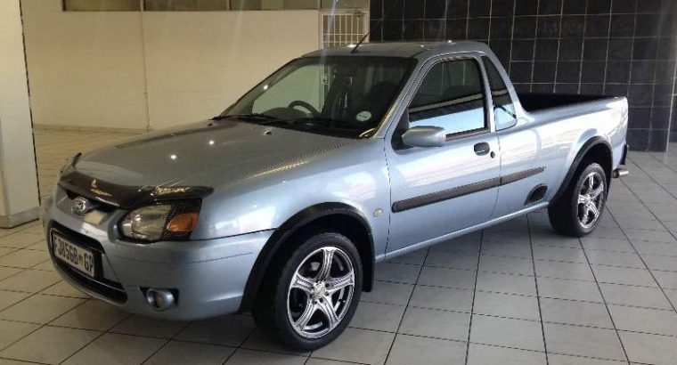Ford Bantam Bantam 1.6i XLT (2010)