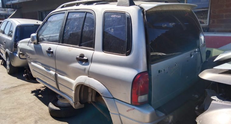 Suzuki Grand Vitara stripping for used spare parts