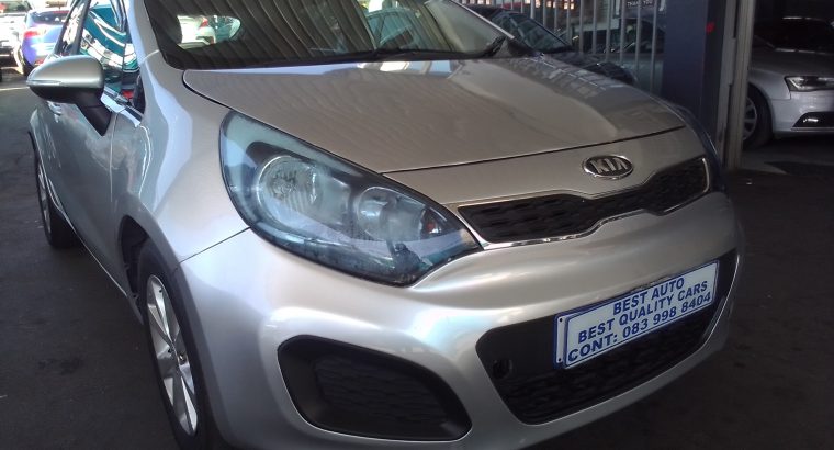 2011 Kia Rio 1.4 Engine Capacity with Manuel Transmission, Electr