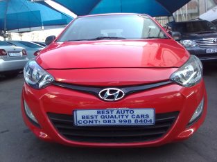 2014 Hyundai i20 1.4 Engine Capacity with Manuel Transmission, El