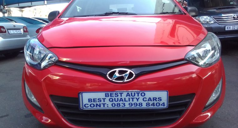 2014 Hyundai i20 1.4 Engine Capacity with Manuel Transmission, El