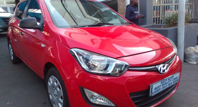 2014 Hyundai i20 1.4 Engine Capacity with Manuel Transmission, El