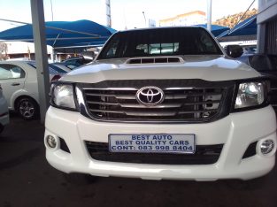2014 Toyota Hilux 3.0 Engine Capacity D4D Double Cab with Autom