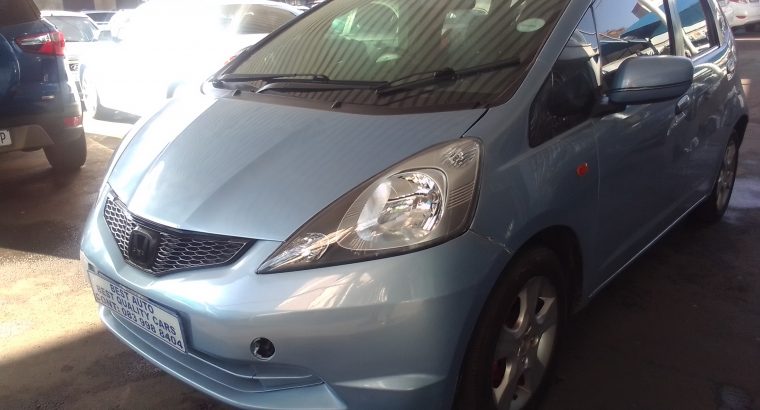 2009 Honda Jazz 1.5 Engine Capacity with Manuel Transmission, Ele
