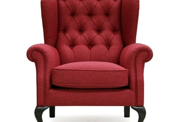 WINGBACK CHAIRS BUTTON DESIGN