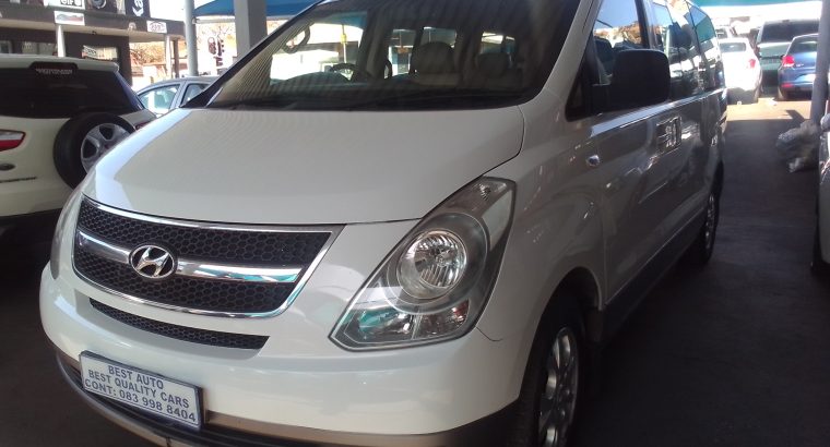 2012 Hyundai H-1 2.4 Engine Capacity Petrol (9-Seater)with Manuel