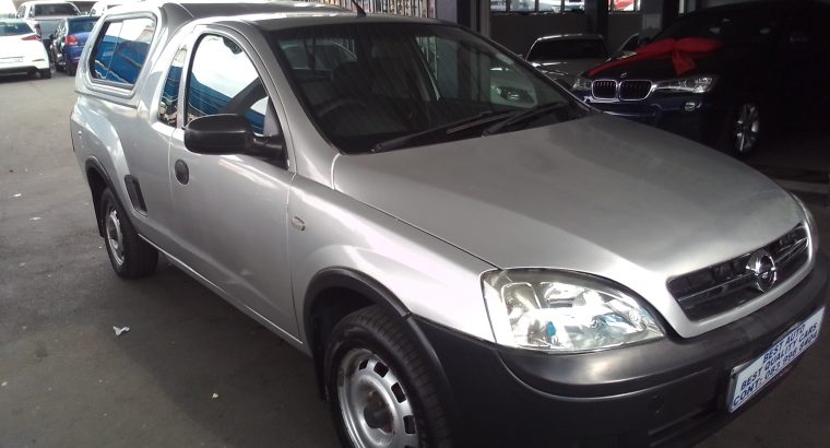 2006 Corsa Utility 1.4 Engine Capacity Canopy with Manuel Transm