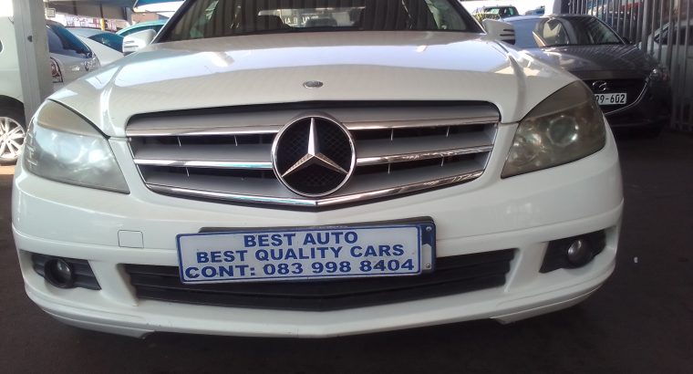 2009 Mercedes Benz C-180 Engine Capacity with Automatic Transmiss