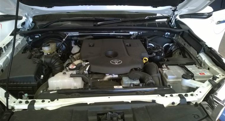 damaged 2016 TOYOTA FORTUNER 2.8GD-6 4X4