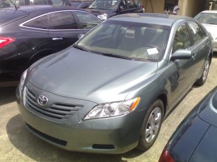 Toyota Camry 09160836834