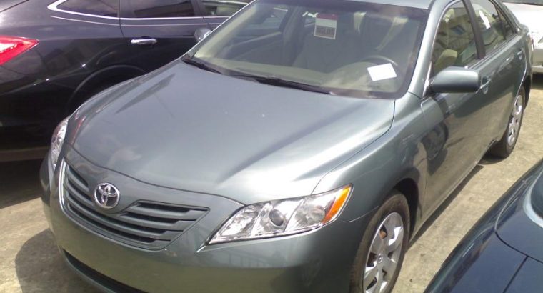 Toyota Camry 09160836834