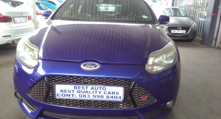 2014 Ford Focus 2.0 Engine Capacity St-3 with Manuel Transmission
