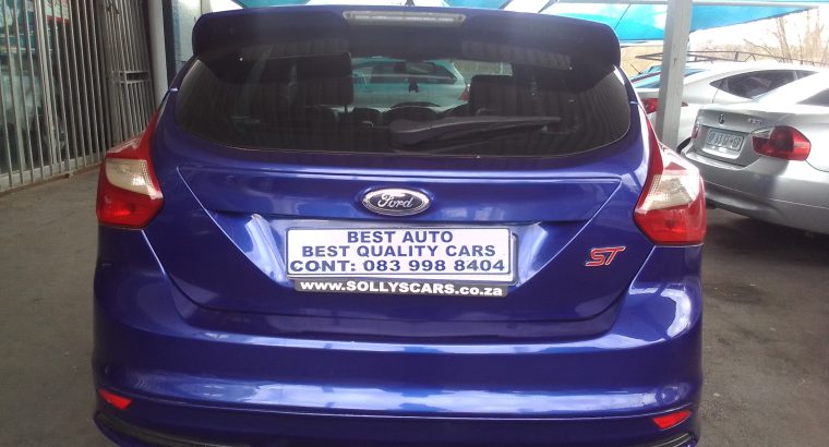 2014 Ford Focus 2.0 Engine Capacity St-3 with Manuel Transmission