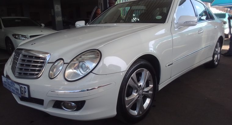 2008 Mercedes Benz E-200 2.0 Engine Capacity Compressor with Auto