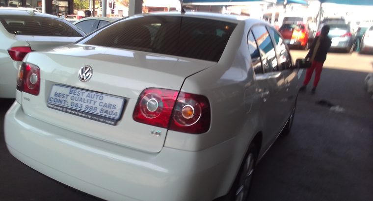 2017VW Polo Vivo 1.6 Engine Capacity Sedan with Manuel Transmissi