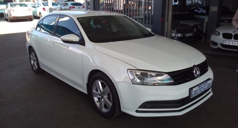 2015 VW Jetta 6 1,4 Engine Capacity TSI Sedan with Manuel Transmi