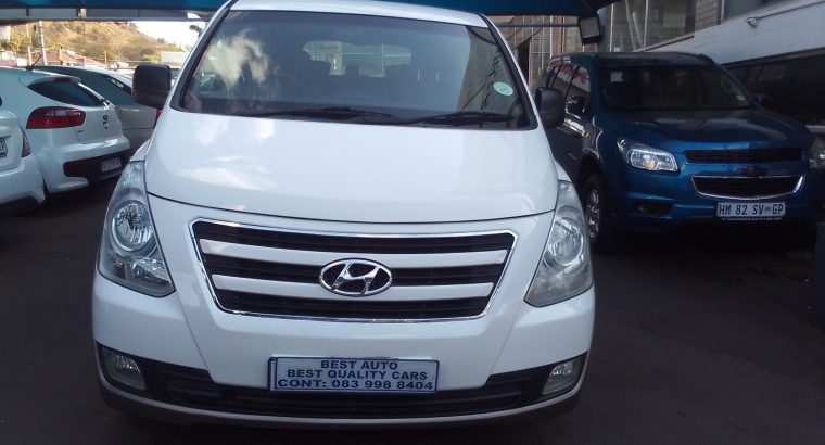 2017 Hyundai H-1 2.4 Engine Capacity Petrol with Manuel Transmiss