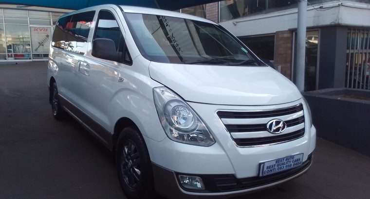 2017 Hyundai H-1 2.4 Engine Capacity with Manuel Transmission, Pe