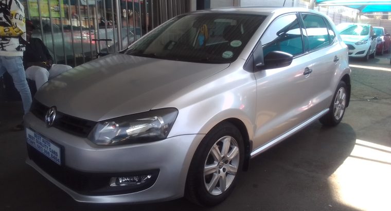2013 VW Polo 6 1.4 Engine Capacity with Manuel Transmission, Elec