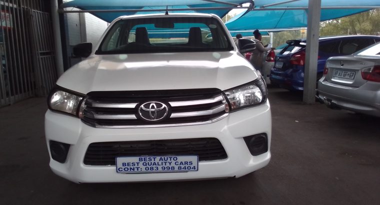 2016 Toyota Hilux 2.4 Engine Capacity GD6 Low Base with Manuel Tr