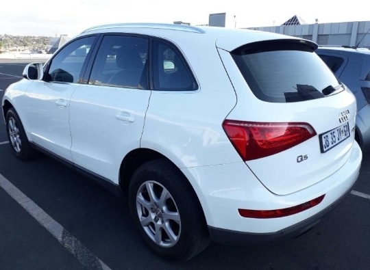 2011 Audi Q5 2.0TDi Quattro.