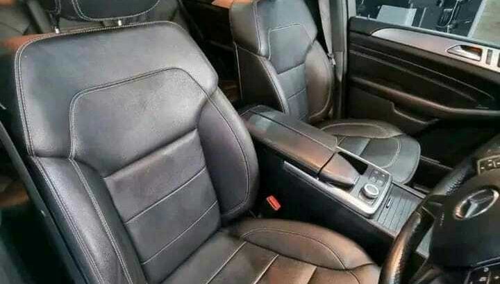 Starting Bidding Price :R79 999
Model:2015
Mileage:124 000 Km
Transmission:Automatic
Fuel Type:Petrol
¹Previous Owner
Accident free
AA tested and Approved
Full Service History Books 🔧📚
WE DELIVER NATION WIDE 🇿🇦🙏