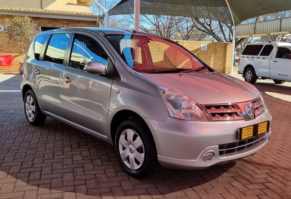 Nissan Livina