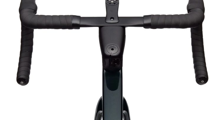 2022 Cannondale SuperSix EVO Hi-MOD Disc Dura-Ace Di2 Road Bike