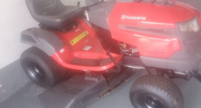 Lawnmower (Ride on)