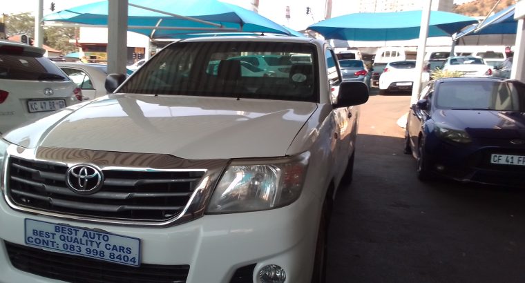 2015 Toyota Hilux 2.5 Engine Capacity Single Cab Diesel with Man