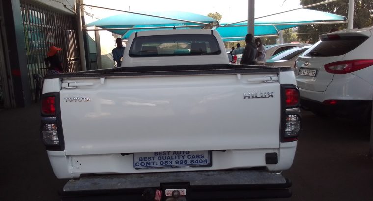 2015 Toyota Hilux 2.5 Engine Capacity Single Cab Diesel with Man